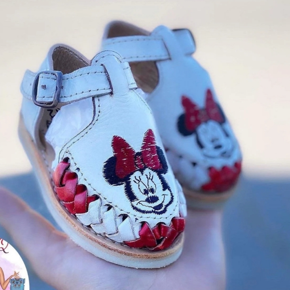 Disney Kids Minnie Mouse White and Red Sandals Size 13